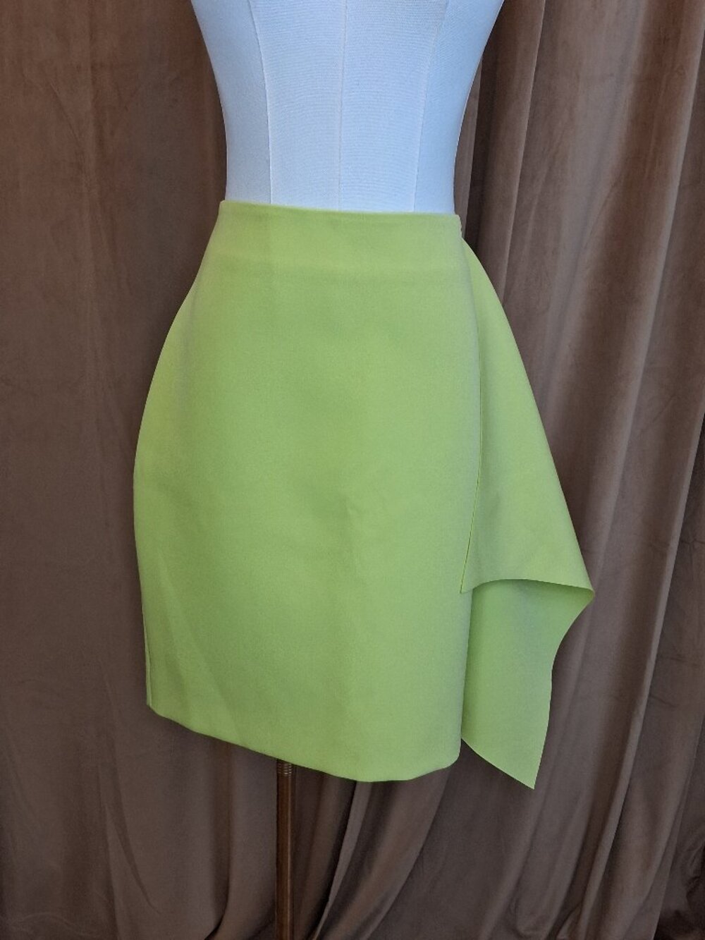 Ted Baker - Lime Scuba Fold Mini Skirt Size 8
